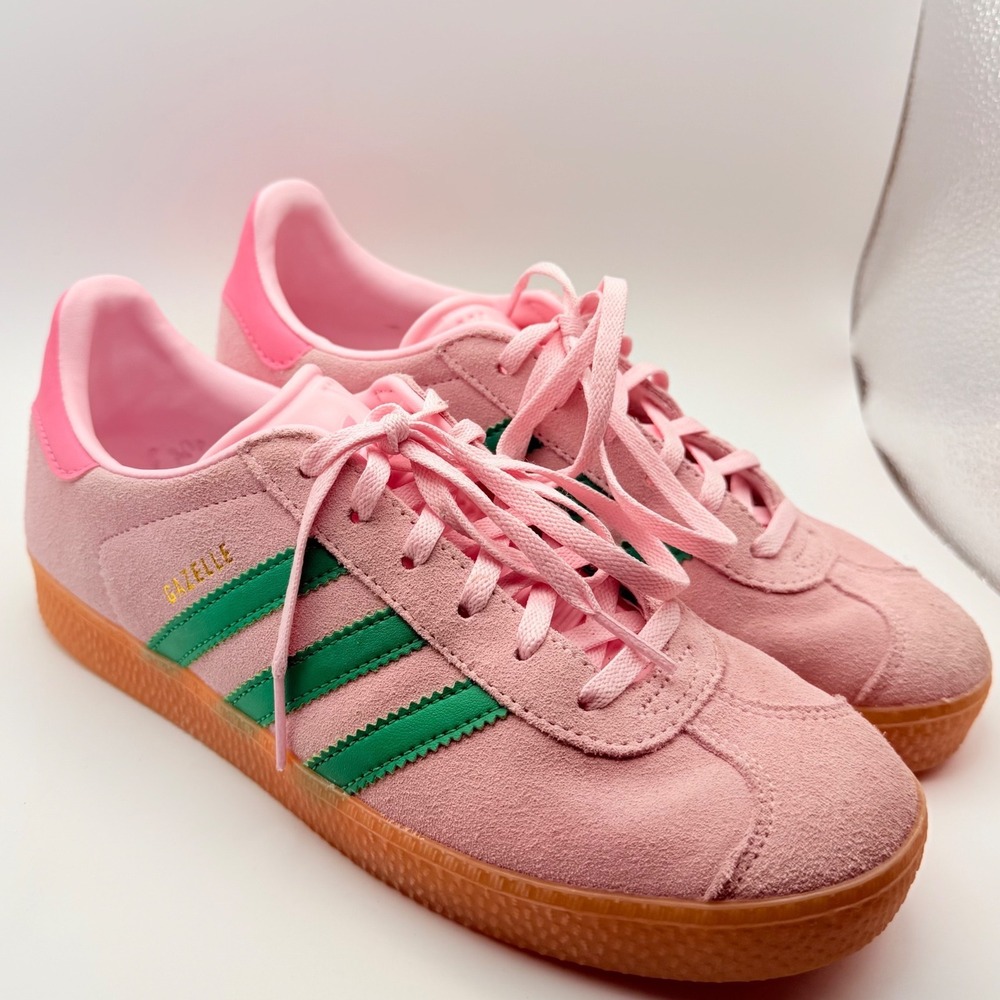 Women's Adidas Gazelle Pink Green Gum Bottom Tennis Shoes Sneakers SZ 6